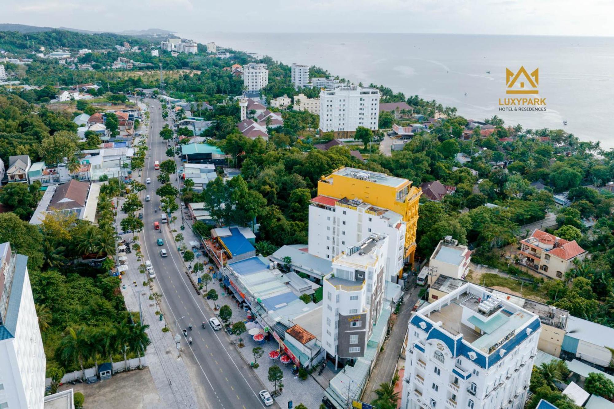 Luxy Park Hotel - Phu Quoc Centre Εξωτερικό φωτογραφία
