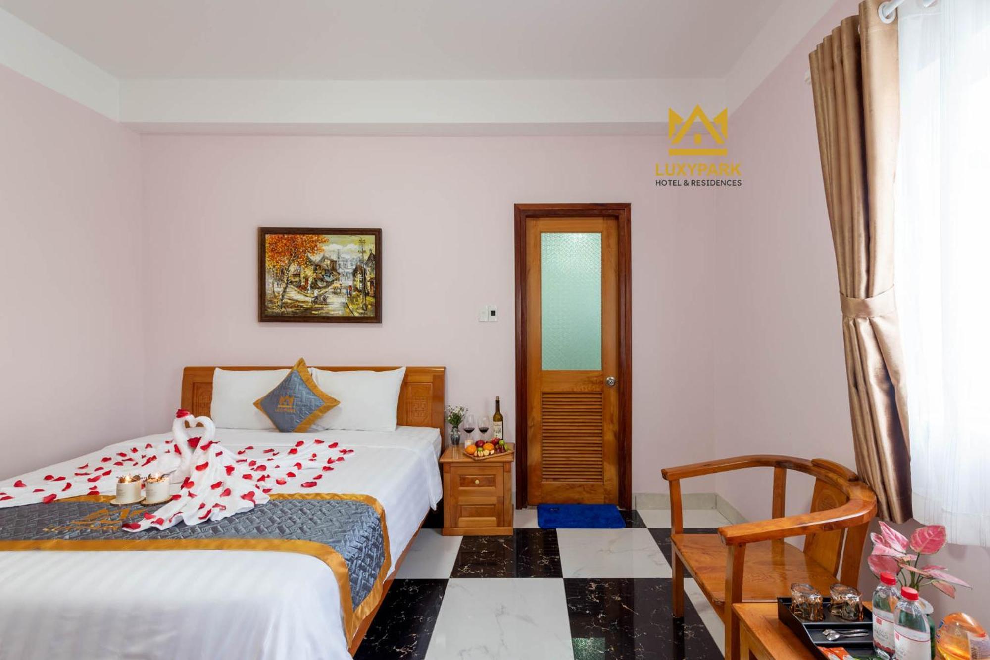 Luxy Park Hotel - Phu Quoc Centre Εξωτερικό φωτογραφία